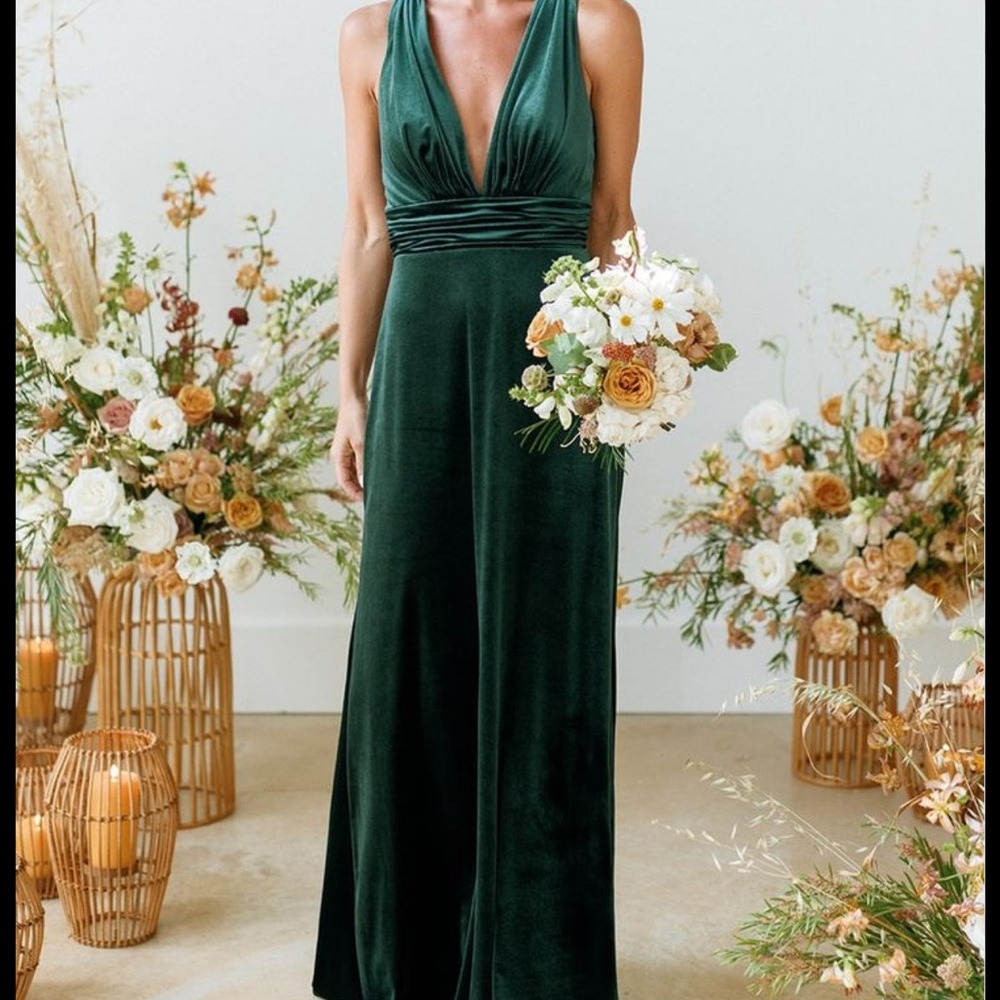 Revelry Dylan Emerald velvet dress